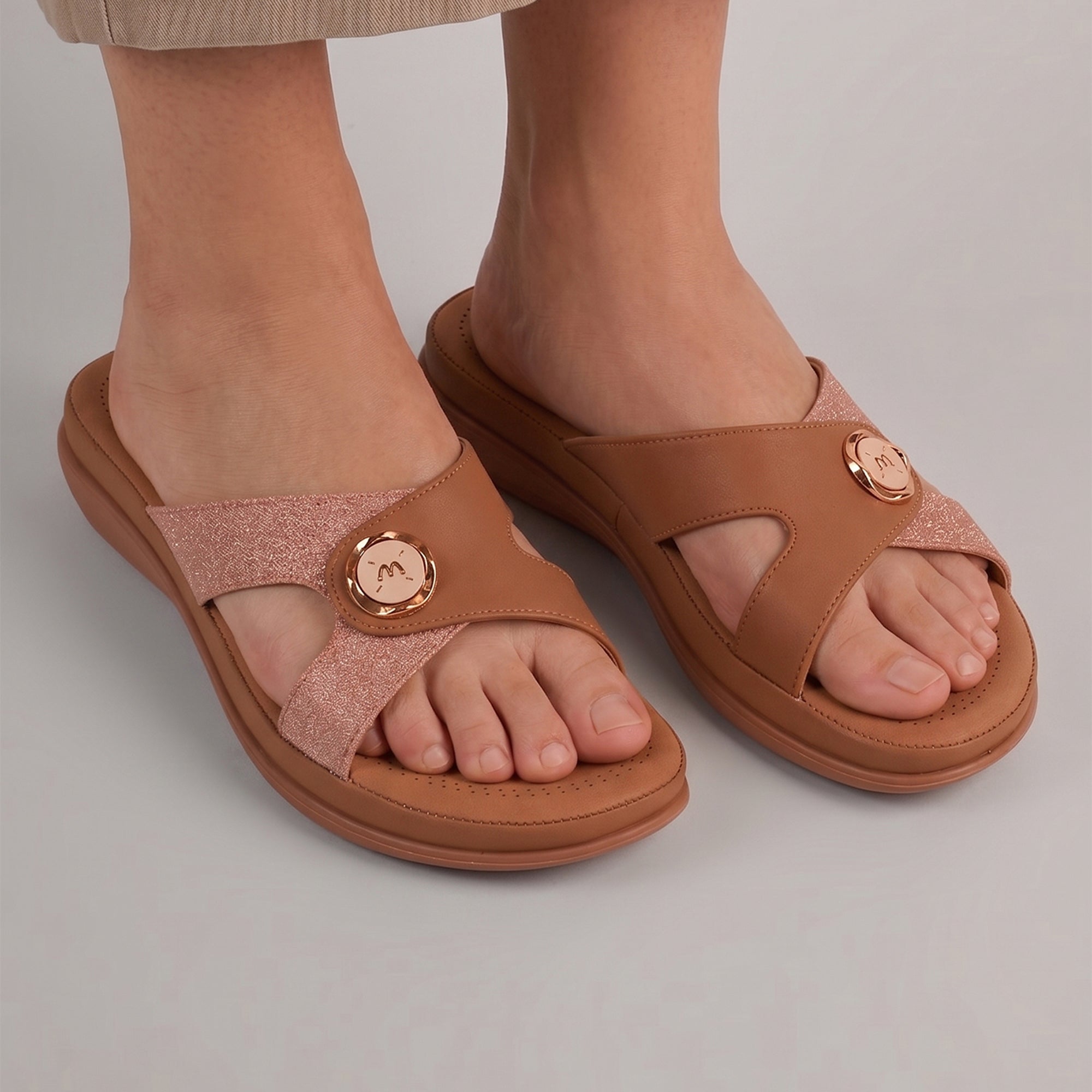 Emy Casual Slides - Tan